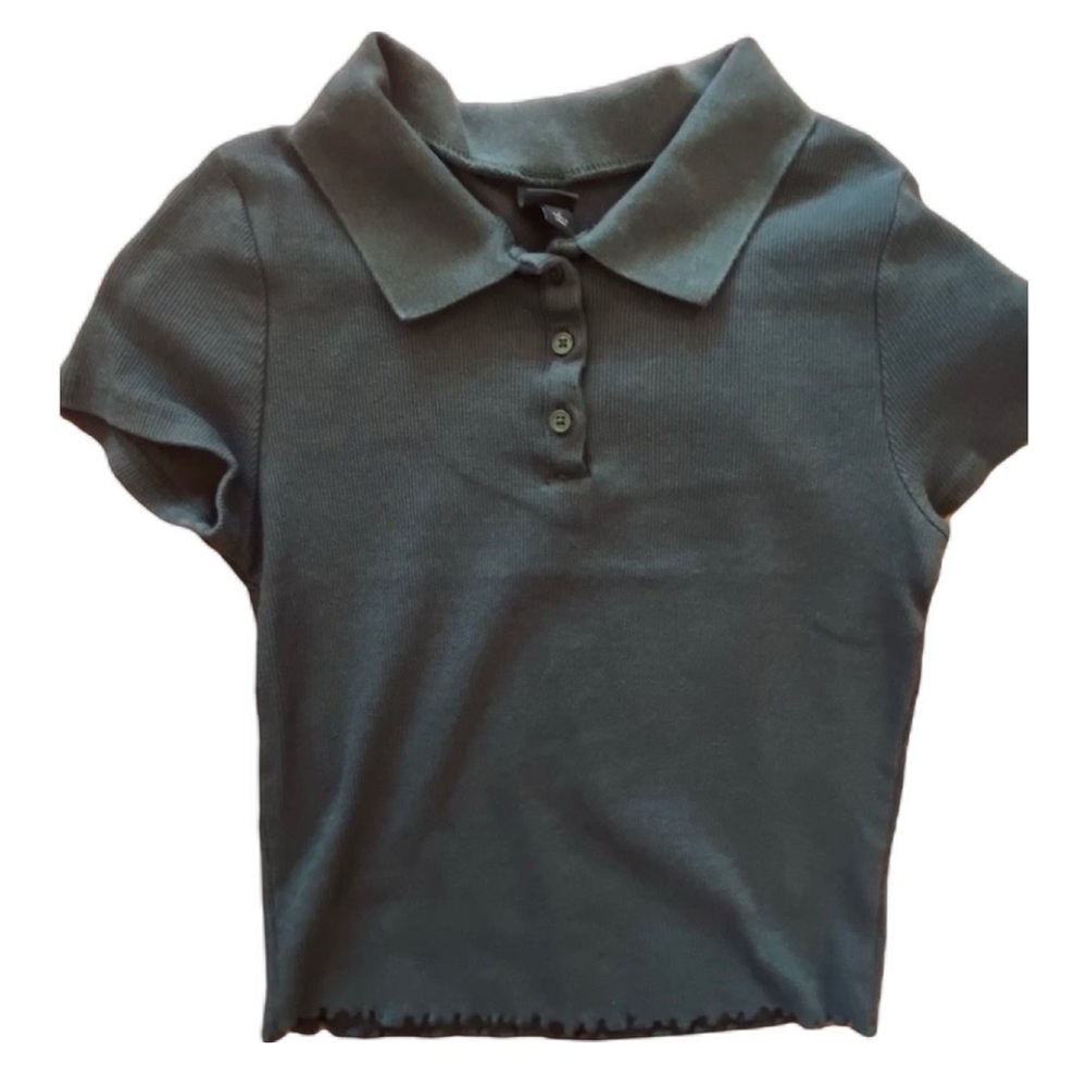 Wild Fable Cropped Collared Emerald Green Top Lettuce Hem